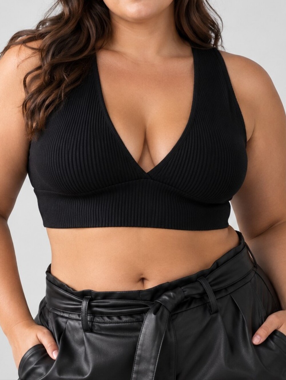 Babaton Sculpt Knit Deep V Black Tank Top Size 2XL NEW